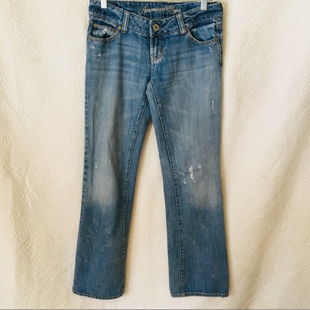 Woman’s 4L Favorite Boyfriend Distressed Jeans